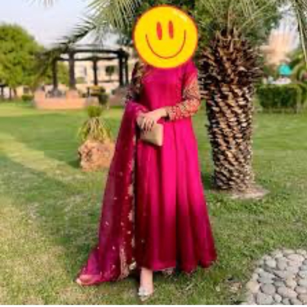 Elegant Magenta Embroidered suit